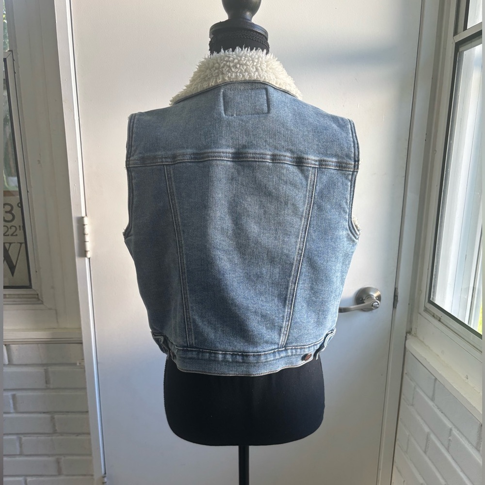 Judy Blue Shearling Lined Denim Vest small layered streetwear transitional - Picture 5 of 10